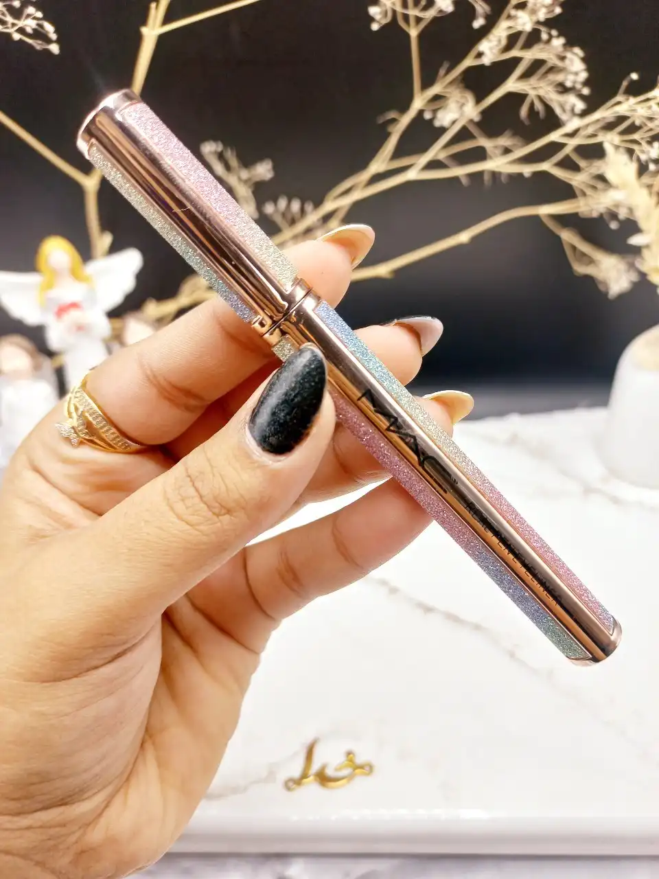 خط چشم ماژیکی فانتزی
