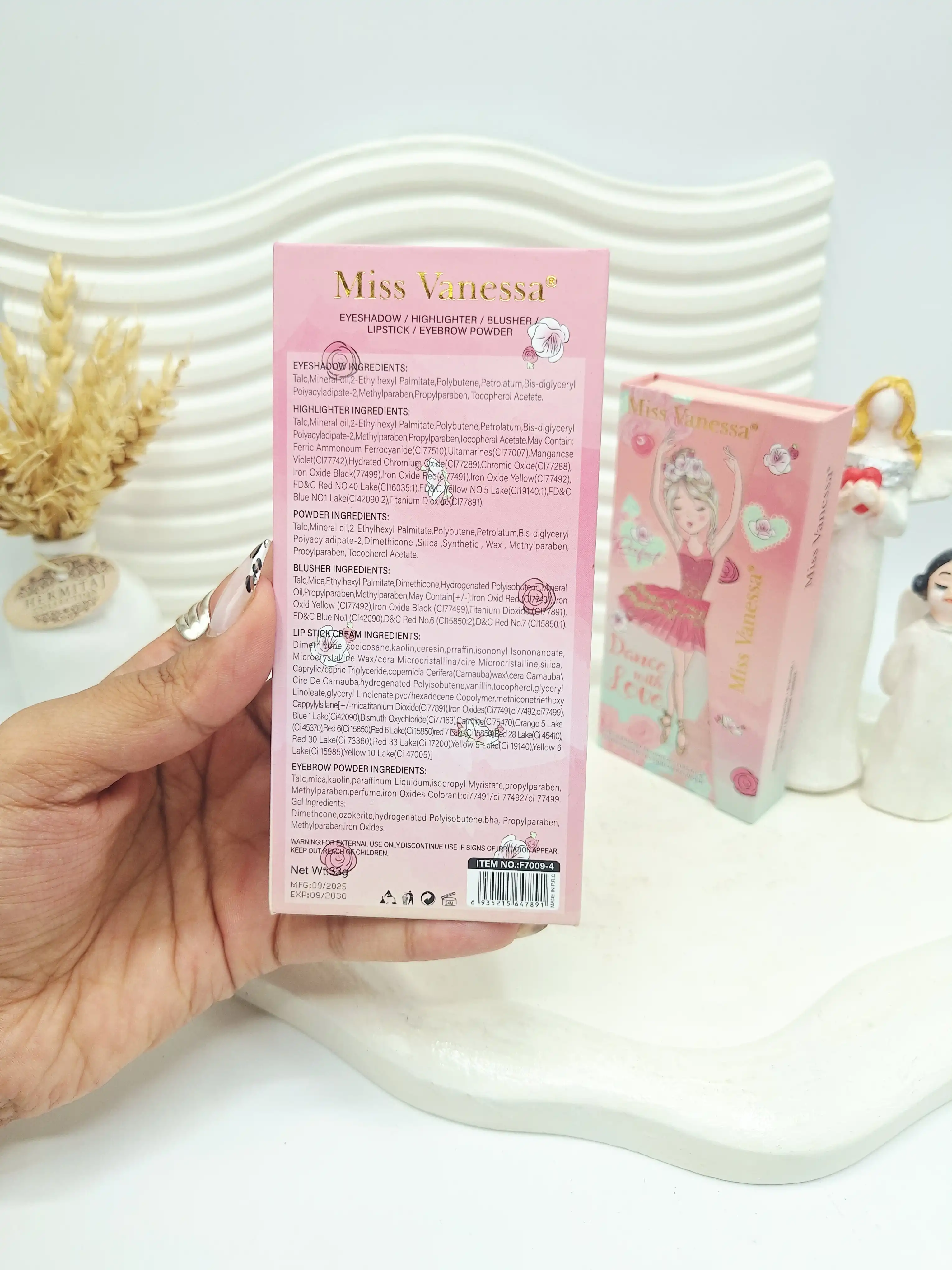پالت سایه کتابی آنالیدی طرح دختر بالرین ‌Miss Vanessa کد ۷۸۹۱